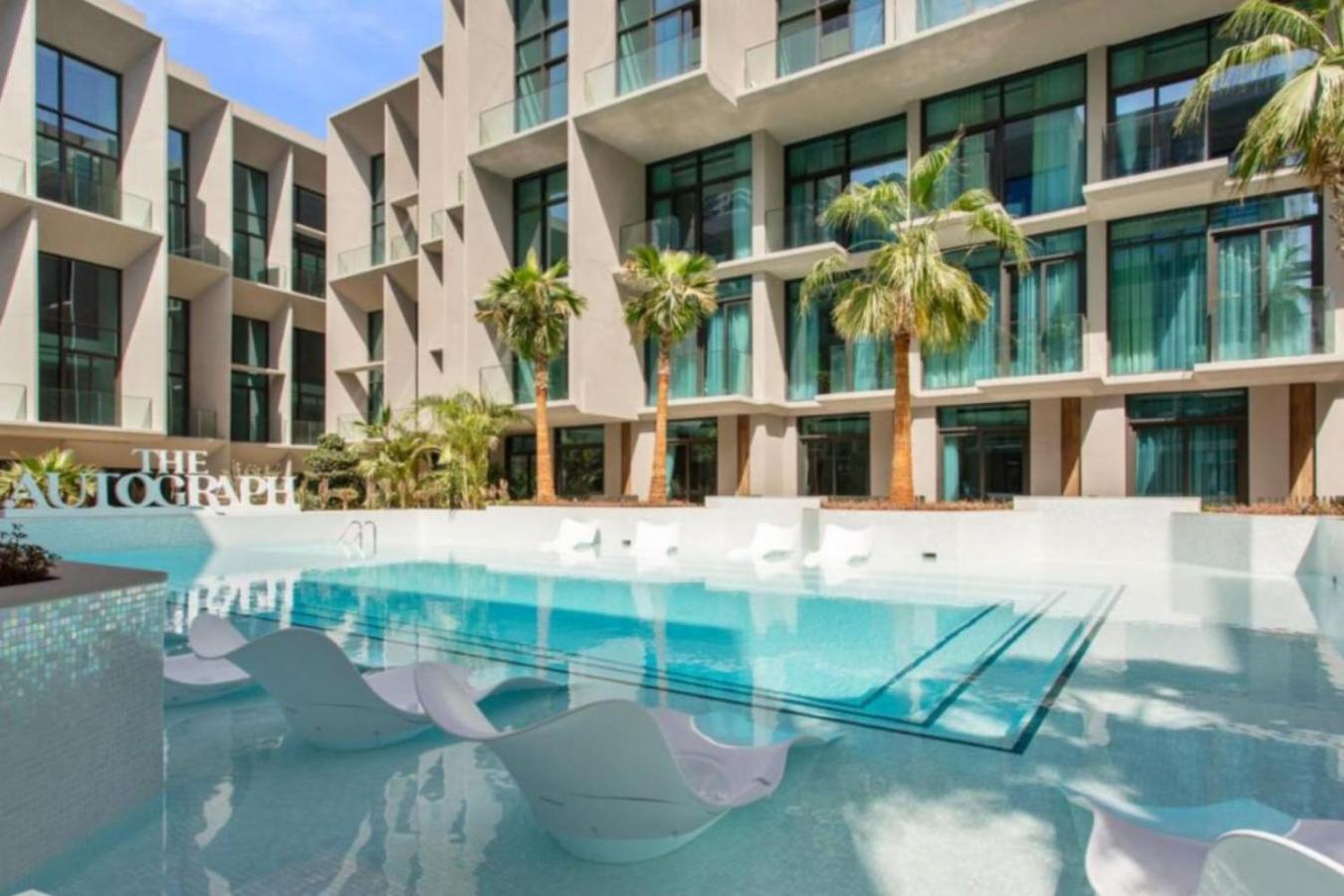With Balcony And Coworking Space In The Autograph Jvc * Dubai