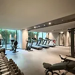Studio With Balcony And Coworking Space In The Autograph Jvc